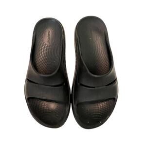 OEFOS Black  Unisex Slip-on Crocs Excellent Shoes​